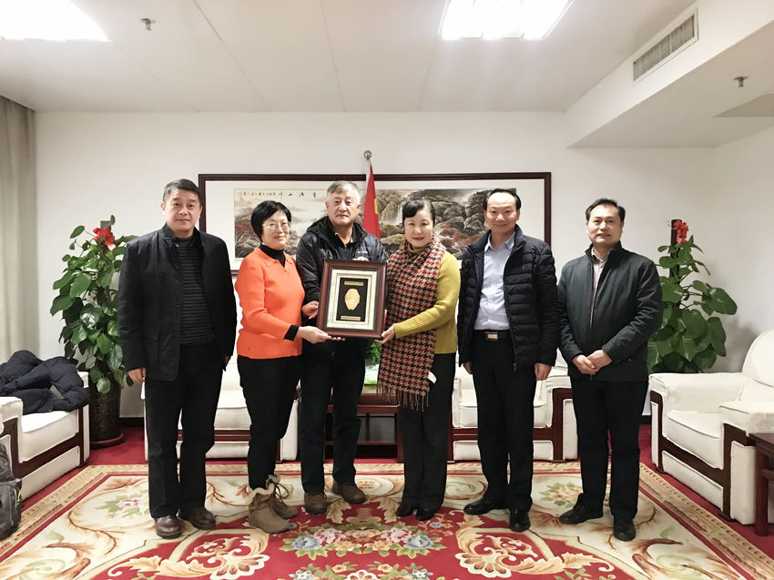 微信图片_20190215170807_副本.jpg