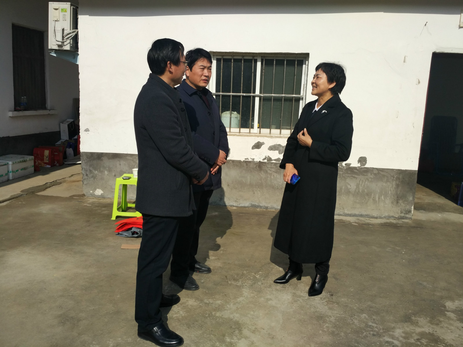 人大副主任焦红艳看望归侨侨眷1.19_2.jpg