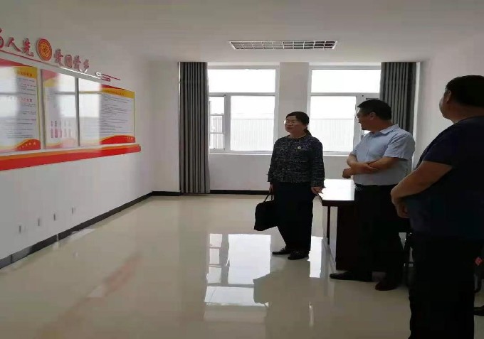 南乐县侨界政协委员调研侨胞之家2_副本.jpg